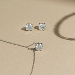 Colar Solitário de Brilhante em Ouro Branco 18k