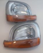 Par de Faróis Dianteiros – Renault Kangoo 2000-2007 (Pisca Âmbar, LD/LE)