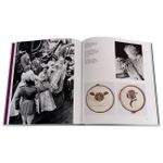 Queen Elizabeth Ii: Fashion & Style