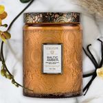 Vela Pote Vidro G 100H Relevo Baltic Amber Voluspa 