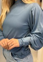 Blusa feminina manga longa detalhe ombro Lunender | Azul 