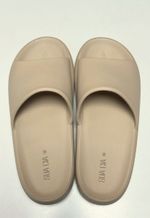 Chinelo slide Sua Cia | Areia