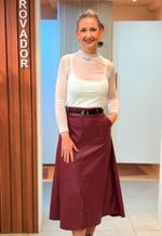 Saia Courino Evasê Renda | Bordô