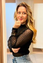 Blusa tule trabalhada Pretapink | preto