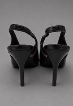 Scarpin slingback salto agulha Beira rio | preto