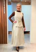 Conjunto blusa e saia Kingdom | areia