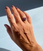 Anel Rubi Oval com Diamantes Ouro Branco