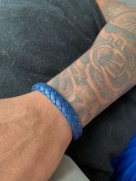 Bracelete Masculino Couro Azul com Fecho em Aço.