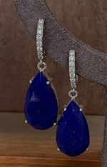 Brinco Meia Argola Diamantes e Gota Lápis Lázuli Ouro Branco