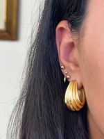 Argola Oval Frisada Ouro Amarelo 