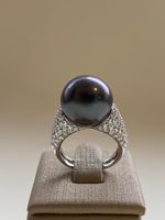 Anel Pérola Negra e Diamantes Ouro Branco