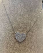 Colar Coração Pavê de Diamante Ouro Branco.