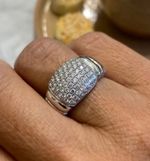 Anel Pavê Diamante Ouro Branco.