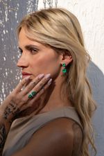 Anel Gotas Esmeralda e Diamante Ouro Branco