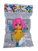 BONECA COM ACESSORIOS