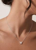 Colar Borboleta com Diamantes 0.39ct