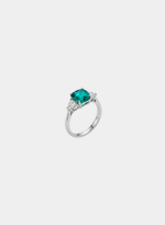 Anel Esmeralda 1,58ct com Diamantes Trillion 0,40ct