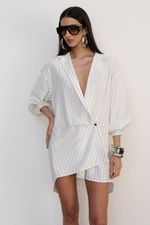 Maxi Camisa Assimétrica P&B