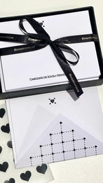 Kit Cartões Mini Coração Preto  + Envelopes + Caixa