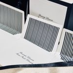 Kit Cartões Duplos Quadrados + Envelopes com Forro Listrado 