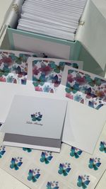 Kit Cartões Borboletas Aquarela + Envelopes com Forro + Adesivos