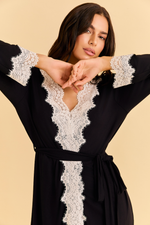Robe Com Renda Em Malha Preto