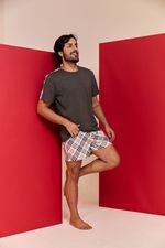 Pijama Curto Masculino Com Camiseta Em Malha E Shorts Em Algodão