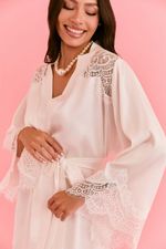Robe Curto Com Renda Em Cetim Off White Bride