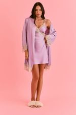 Robe Curto Com Renda Em Cetim Lilac 