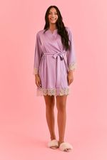 Robe Curto Com Renda Em Cetim Lilac 