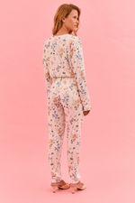 Pijama Longo Com Renda Nos Detalhes Em Soft Print Estampa Borboleta E Abelha