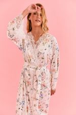 Robe Curto Com Renda Em Cetim Estampa Borboleta E Abelha