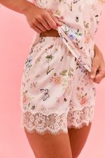Short Doll Com Renda Em Cetim Estampa Borboleta E Abelha