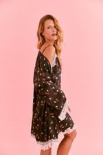 Robe Curto com Renda em Cetim Estampa Cereja Noir 