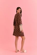 Robe Curto com Renda em Cetim Estampa Poá Marrom