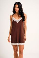 Camisola Curta Essencial com Renda Bege em Malha Marrom