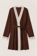 Robe Curto Essencial com Renda Bege em Malha Marrom