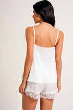Short Doll com Renda em Cetim Off White Essencial