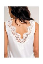 Camisola Curta Decorada com Botões Swarovski com Renda em Cetim Off White Noiva