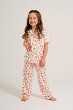 Pijama Clássico Semi Longo Infantil com Vivo em Malha Soft Print Estampa Morango