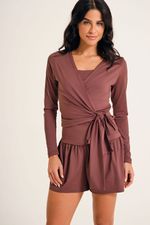 Blusa Transpassada Manga Longa em Poliamida Marrom