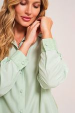 Pijama Clássico Longo com Botões e Renda em Viscose Pistache