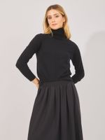 Blusa Gola Alta Emma Tricot Preto