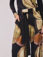 Calça Jenifer Malha Fria Estampa Raizes Minerais