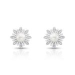 BRINCO DE PRATA FLOR PÉROLA SHELL DE 6.0 MM COM 34 ZIRCONES CRAVEJADOS 21719