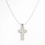PINGENTE DE PRATA RELIGIOSO CRUZ MADRE PEROLA E 42 PEDRAS CRAVEJADAS
