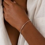 BRACELETE DE PRATA OVAL FIO REDONDO F130