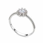 ANEL DE PRATA SOLITARIO COM UM ZIRCONE DE 6 MM CRAVEJADA