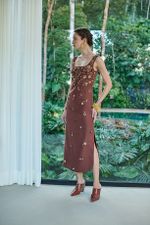 VESTIDO DECOTE QUADRADO BORDADO