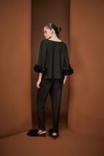 CALÇA SLIM DETALHE BOLSO